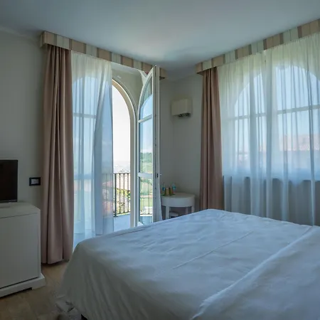 Lostu Monforte Hotel
